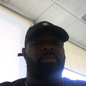 Meet your Posher, Derrick